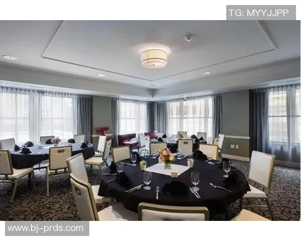 足球明星签名酒店打造独特住宿体验让您与偶像亲密接触