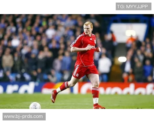 足球场上的传奇之路那些曾穿7号球衣的明星球员们 足球场上的传奇之路那些曾穿7号球衣的明星球员们